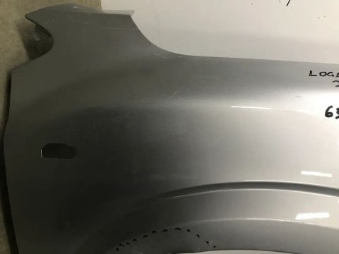 Błotnik Dacia logan III 3 20- prawy 631009535R