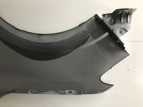 Błotnik Dacia logan III 3 20- prawy 631009535R