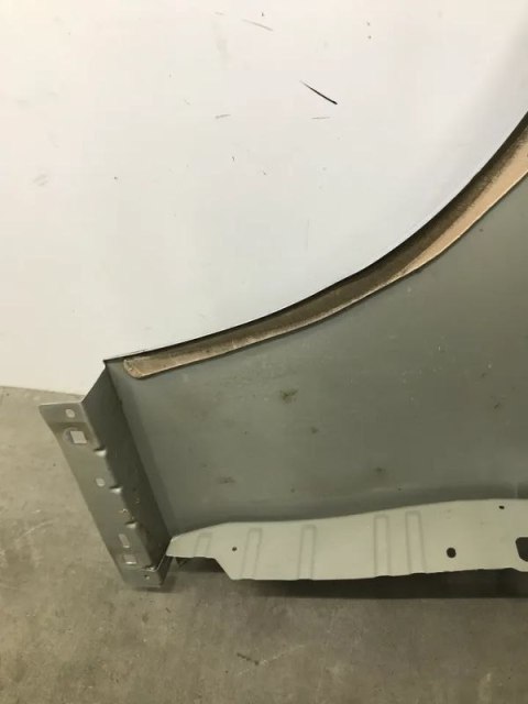 Błotnik Mercedes e-klasa w213 16-23 prawy A2138800018