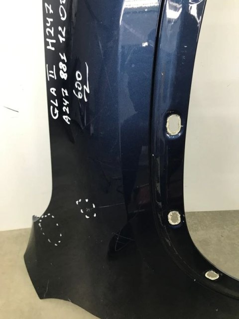 Błotnik Mercedes gla II 2 H247 19- prawy A2478811200