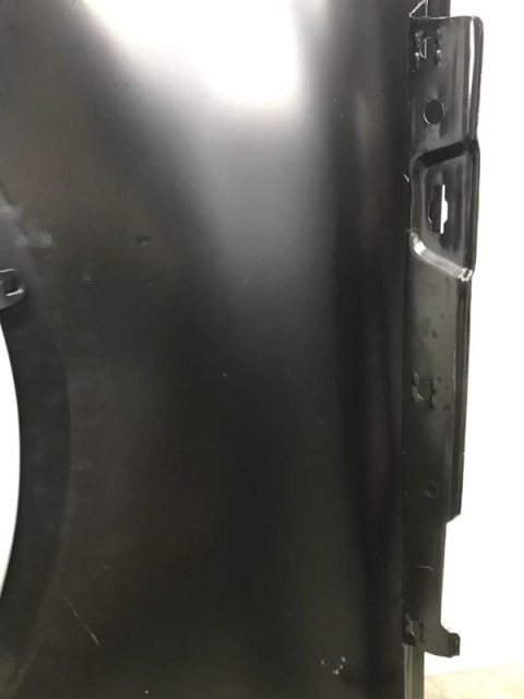 Błotnik VW polo IV 4 9n 01-05r. prawy 6Q0821106C