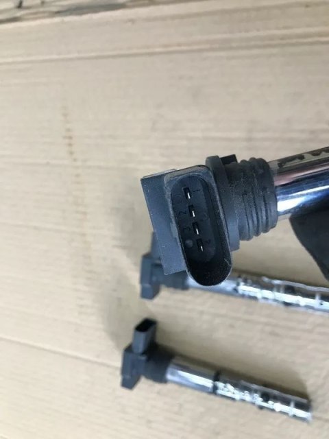 Cewka zapłonowa Audi A6 A4 B6 Ibiza Golf Passat Polo Octavia 1.8t 2.0