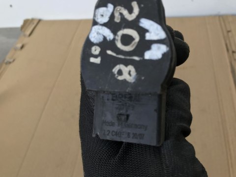 Cewka zapłonowa Audi A6 A4 B6 Ibiza Golf Passat Polo Octavia 1.8t 2.0