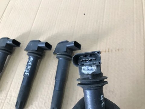 Cewka zapłonowa Porsche Cayenne Panamera Macan 4.5 V8 94860210405 040102002