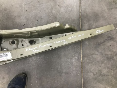 Ćwiartka Toyota verso 09-18 prawa tylna podłużnica podłogi bagażnika 57601-0f030