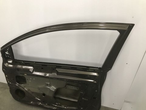 DRZWi NISSAN PULSAR 14- PRAWY PRZÓD PRAWE PRZEDNIE