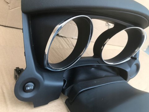 Deska rozdzielcza MITSUBISHI ASX konsola deski ramka osłona obudowa daszek licznika 8065A104