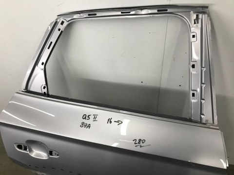 Drzwi Audi Q5 II 2 80A 16- prawy tył prawe tylne
