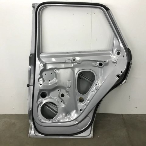 Drzwi Audi Q5 II 2 80A 16- prawy tył prawe tylne