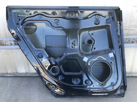 Drzwi Audi a3 8p sportback 5d lewy tył lewe tylne