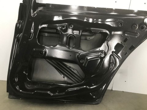 Drzwi Bmw 5 kombi F11 10 17r prawy tył prawe tylne