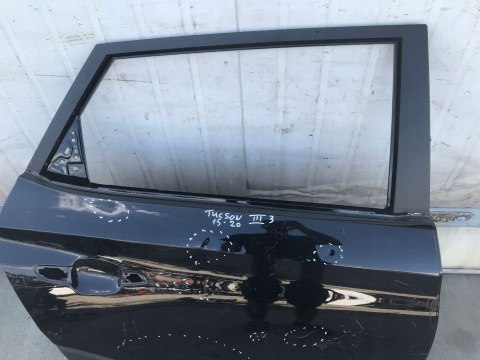 DRZWI HYUNDAI TUCSON III 3 PRAWE TYLNE 120