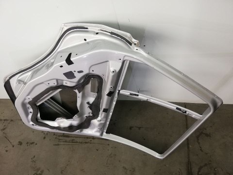 Drzwi Bmw X3 E83 04-10r lewy tył lewe tylne