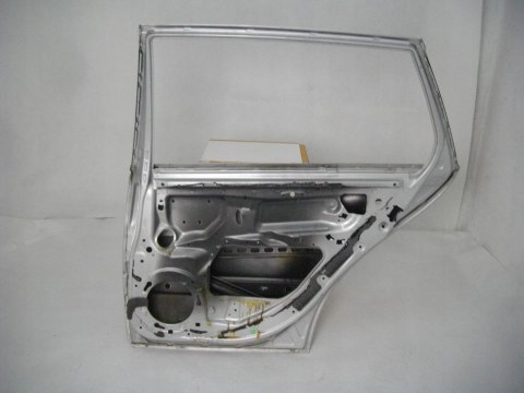 DRZWI MERCEDES W211 KOMBI PRAWY TYŁ PRAWE TYLNE