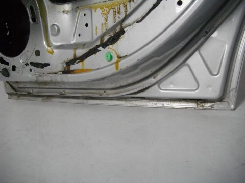 DRZWI MERCEDES W211 KOMBI PRAWY TYŁ PRAWE TYLNE