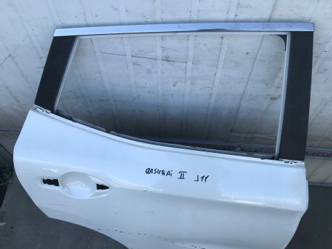 DRZWI NISSAN QASHQAI J11 PRAWE TYLNE białe