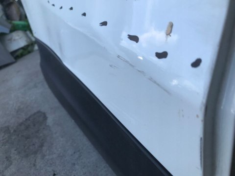 DRZWI NISSAN QASHQAI J11 PRAWE TYLNE białe