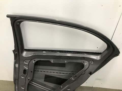 Drzwi Mercedes A Klasa W176 prawy tył prawe tylne