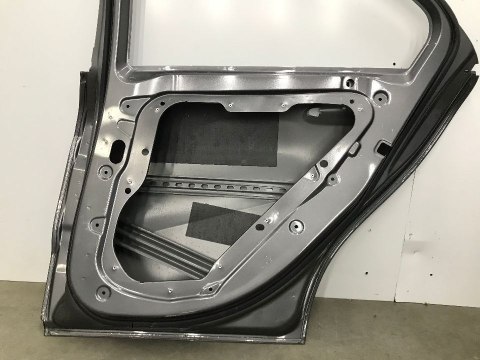 Drzwi Mercedes A Klasa W176 prawy tył prawe tylne