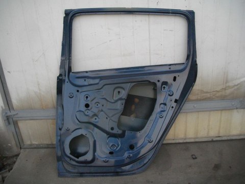 DRZWI OPEL ZAFIRA C PRAWY TYŁ PRAWE TYLNE
