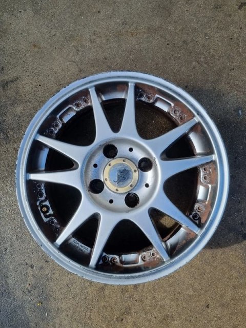 Felga Citroen C4 Peugeot 307 6,5x15 ET25 4x108 felgi aluminiowe komplet