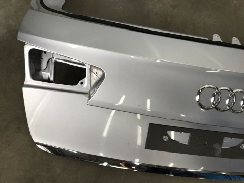 Klapa bagażnika Audi a6 c7 10-18 kombi z listwą chrom