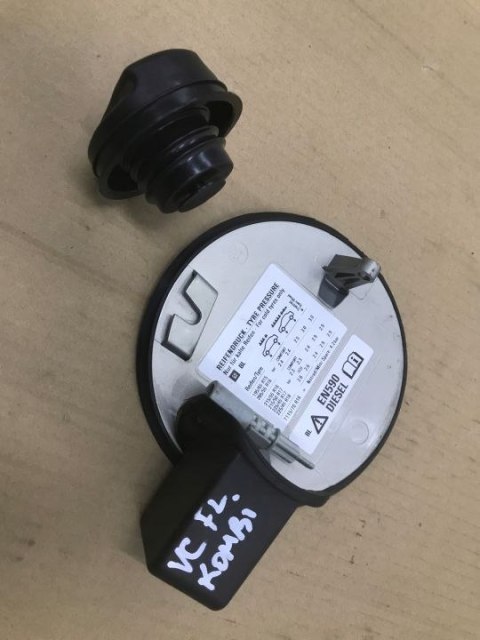 Klapka wlewu paliwa Opel Vectra C kolor Z167 kombi 13106383