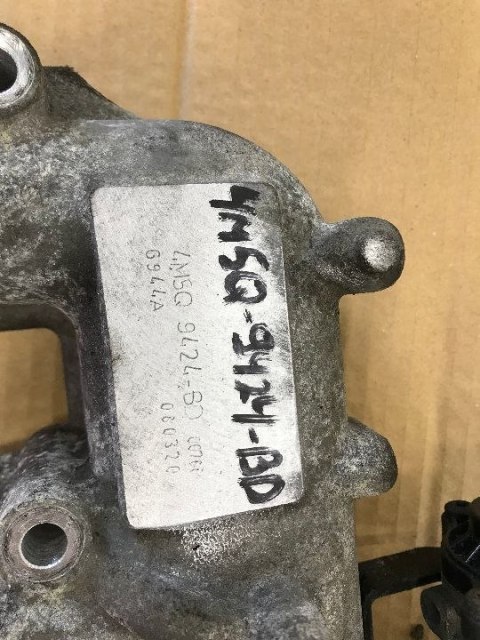 Kolektor ssący Ford Transit Connect MK1 I 1.8 tdci Kolektor dolotowy egr 4M5Q9424BD