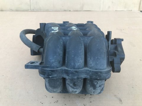 Kolektor ssący Mitsubishi Colt VI 6 z30 Smart FORFOUR 1.1b kolektor dolotowy MN143824