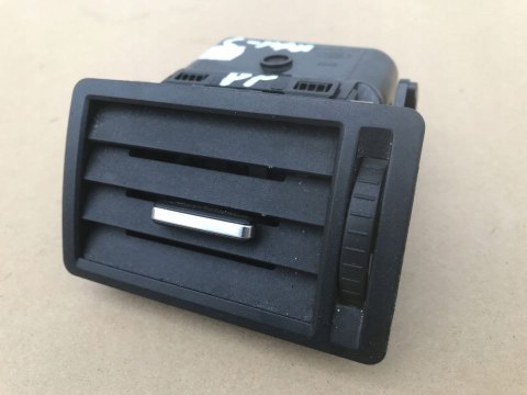 Kratka nawiewu FORD C-MAX I MK1 03-10r. nadmuchu deski środkowa prawa lewa 3m51-r018b09 05258-004