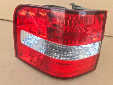Lampa Fiat Stilo Kombi tylna lewa 28190102