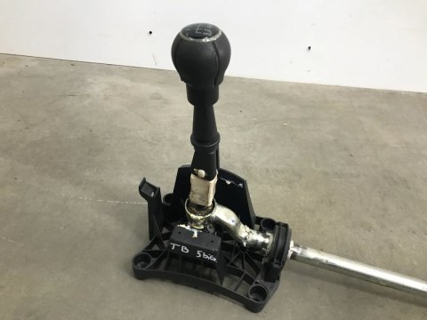 Lewarek zmiany biegów Opel tigra b wybierak