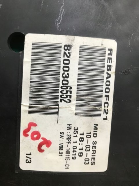 Licznik Renault Megane II 02-08r. zegary obrotomierz prędkościomierz wskaźnik wyświetlać 8200306552