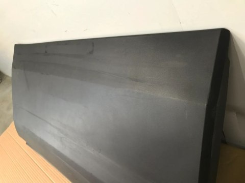 Listwa Iveco daily IV 4 boczna na błotnik prawy tył long