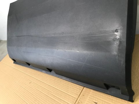 Listwa Iveco daily IV 4 boczna na błotnik prawy tył long