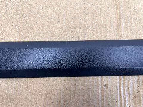 Listwa Skoda yeti prawa lewa przednia tylna nakładka drzwi plastik 5l0853754 5l0853753 5l0853515 5l0853516