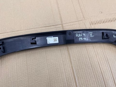 Listwa Toyota rav 4 V 5 19- nakładka lewego przedniego błotnika plastik 75602-42160-00