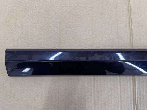 Listwa VW passat b8 14-22 lewa tylna nakładka drzwi plastik 3g0954949e