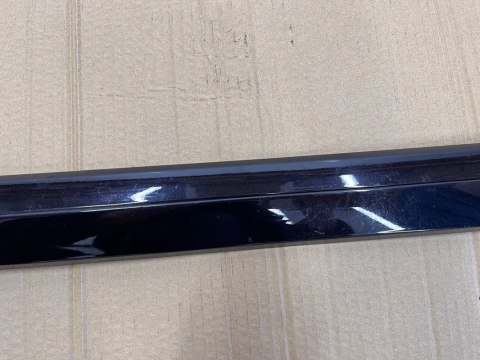 Listwa VW passat b8 14-22 lewa tylna nakładka drzwi plastik 3g0954949e