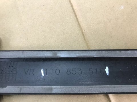 Listwa VW touran I 1 03-15 nakładka drzwi prawy przód 1T0853516