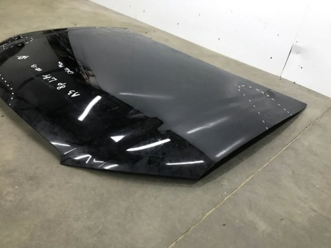 Maska Audi A3 8p lift 08-13 pokrywa czarna