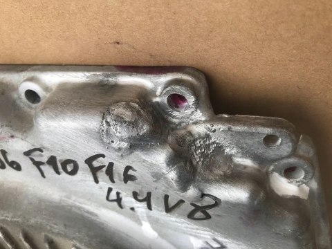 Miska olejowa BMW M5 M6 F06 F10 F16 4.4 V8 misa silnika 7843148