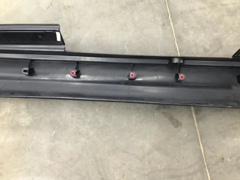 Nakładka progu Mini cooper III 3 f55 5d 14- prawa listwa 7315524