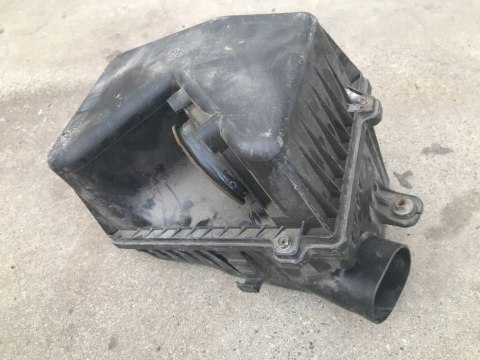 Obudowa filtra powietrza KIA CARNIVAL I 2.5 V6 98-05r