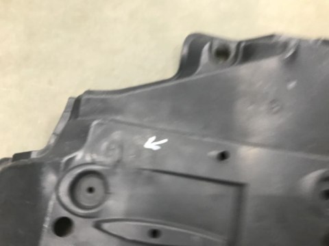 Osłona podwozia Toyota rav 4 IV 13-19 dolna osłona silnika 77641-42060