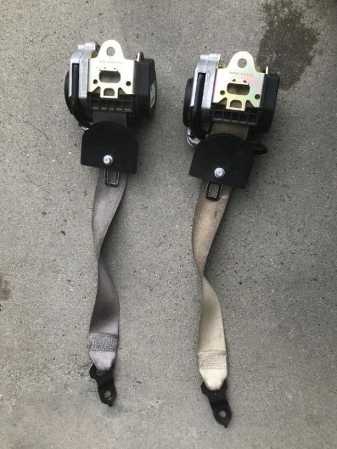 Pas bezpieczeństwa MERCEDES W211 02-09r. pasy prawe przednie E-klasa 561014601