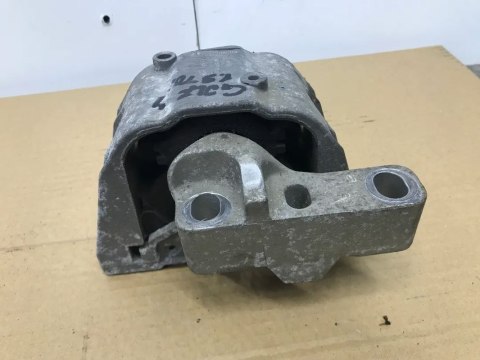 Poduszka silnika vw golf 3 4 polo 6N bora new beetle octavia toledo leon audi A3 8L A4 B5 A6 C4 mocowanie łapa prawa 1J0199262BF