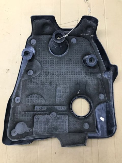 Pokrywa silnika Vw Golf Bora audi A3 1.9TDi osłona górna nakładka 038103925AJ BN BP CJ CK