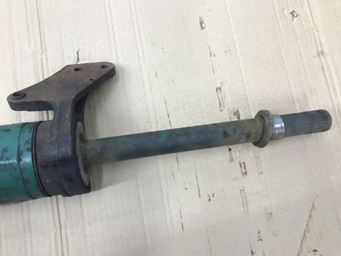 Półoś Nissan Altima L30 1998-2001r. 2.4 benzyna prawa półoś napędowa przegub