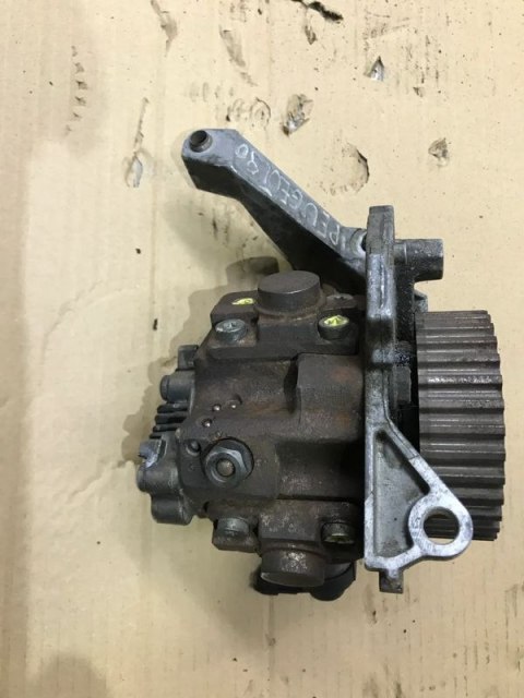 Pompa wtryskowa Citroen Peugeot Ford Volvo 0445010102 9656300380